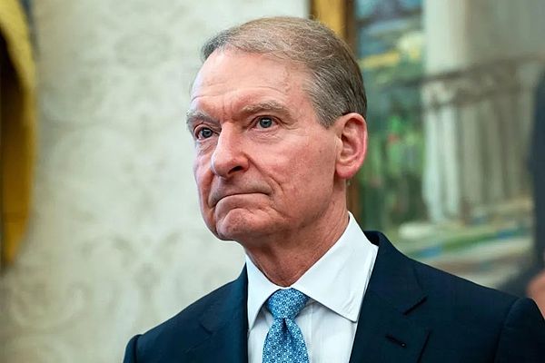 大模型套壳背后：中国AI产业成长的阵痛与思考