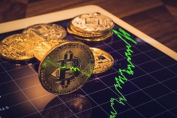 揭秘：狗狗币大鳄疯狂扫货20亿枚，市场即将迎来暴风雨？
